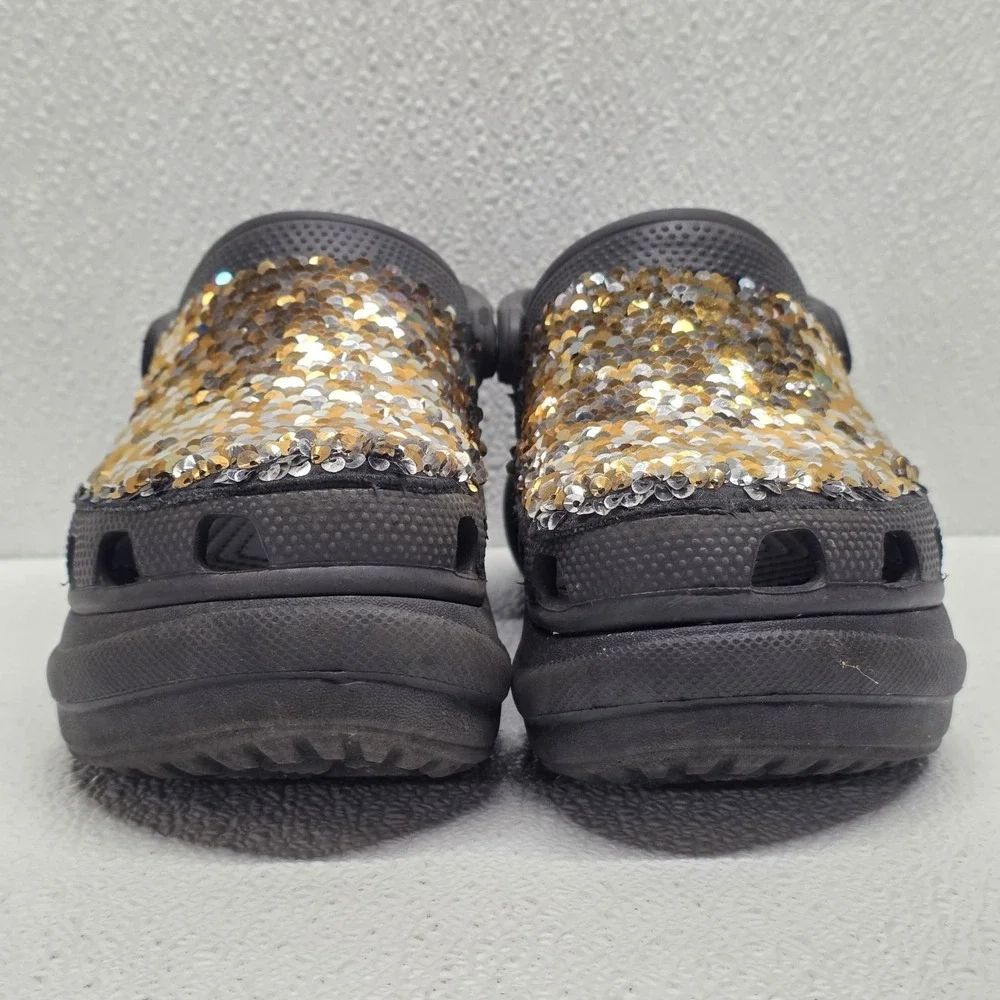 CROCS womens size